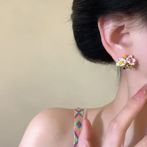 Sweet forest-style daisy flower earrings - Picture 5 of 6